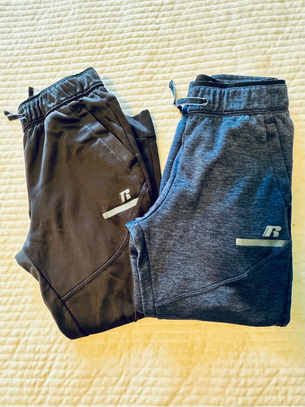 Russell Athletic Kids Sweatpants in Black and Heather Navy
